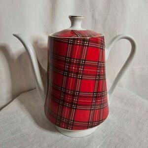 Pacific Rim Red Tartan Plaid Porcelain Tea Pot Christmas